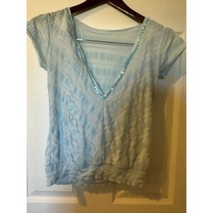 Women’s Knit Top Size S Light Blue Beaded V‑Neck Textured Short Sleeve NWOT